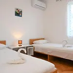 Goli