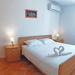 Goli Apartamento *