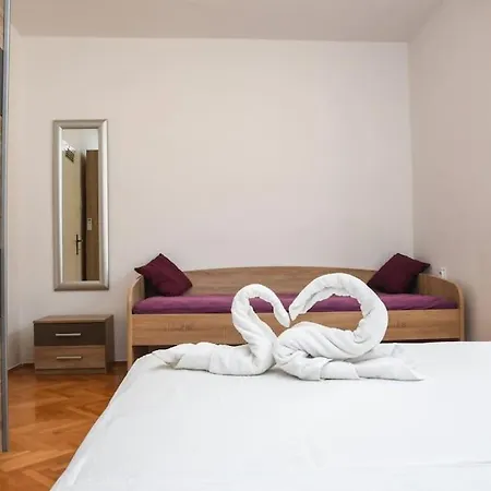 Apartment Goli